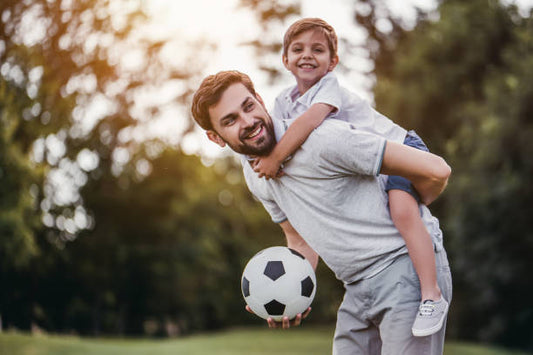 Idée cadeau Fête des Pères : offrez lui une box mystère de maillot de football